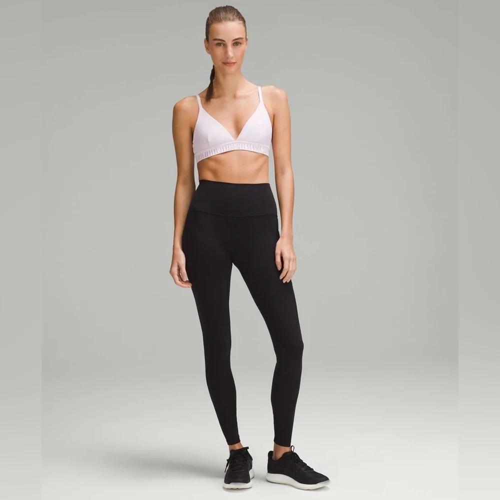 Lululemon, License to Train Triangle Bra Light Support, A/B cup
Meadowsweet Pink - Picture 5 of 11
